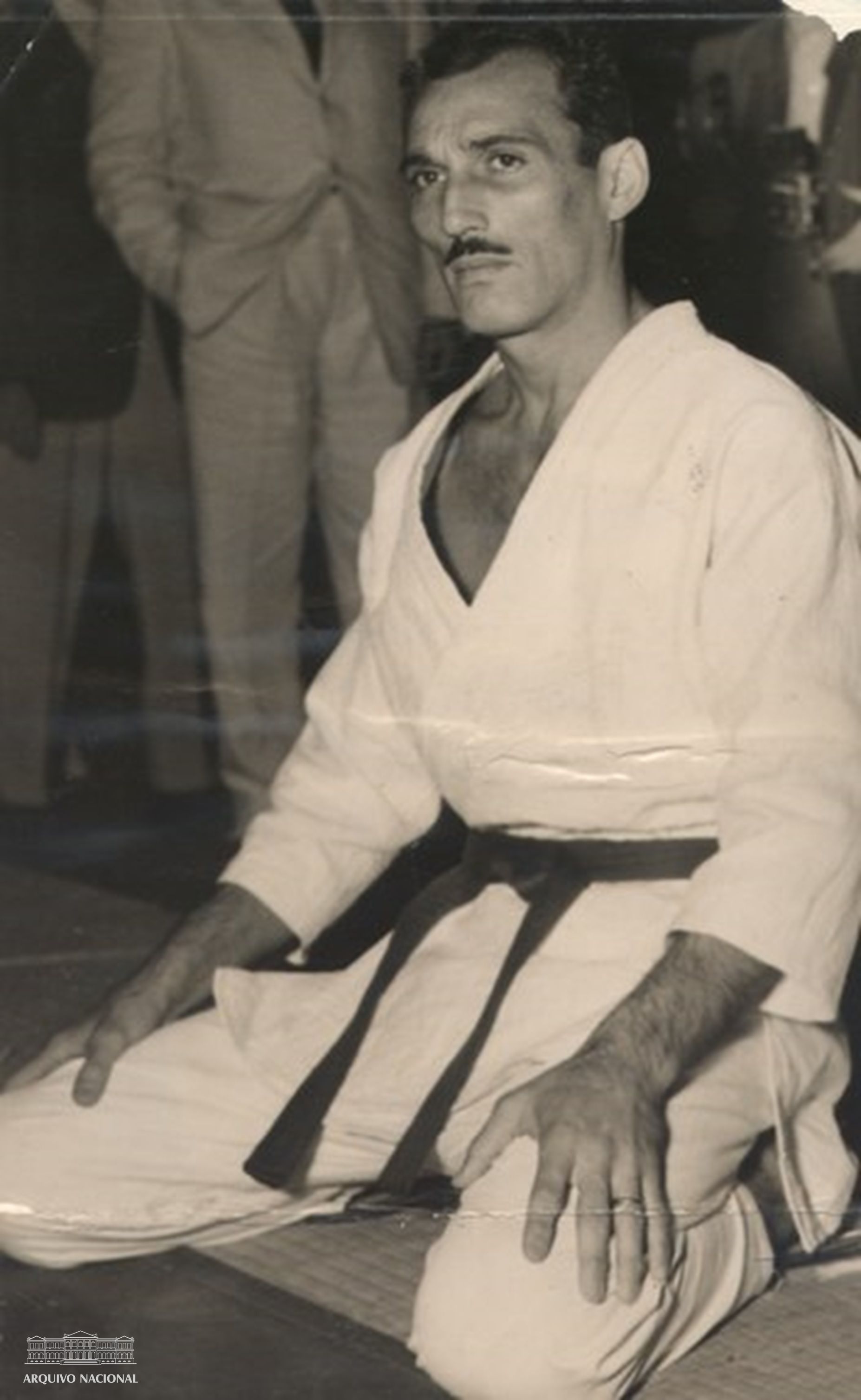 Portrait of Hélio Gracie